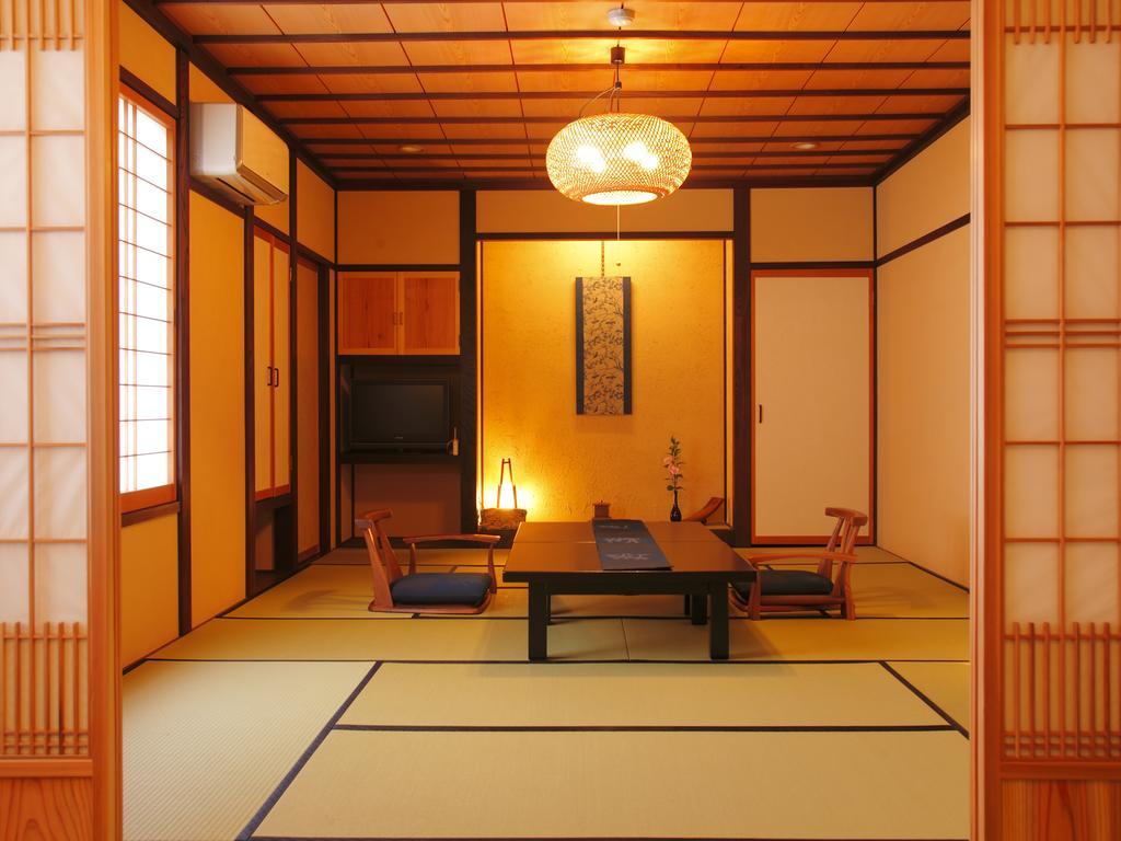 Hanaougi Bettei Iiyama Takayama  Exteriör bild